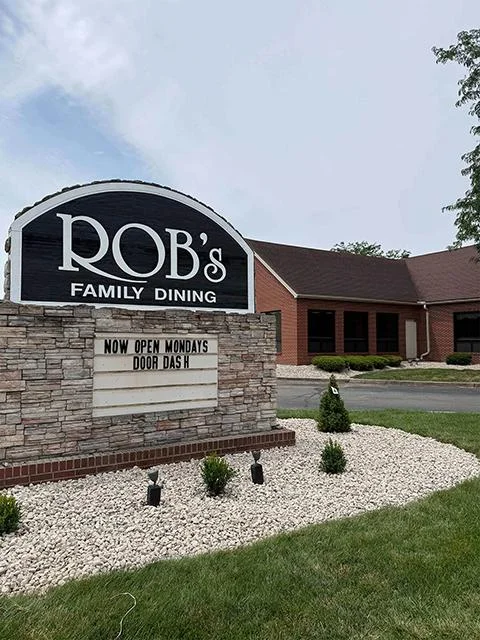 Rob's Restaurant exterior